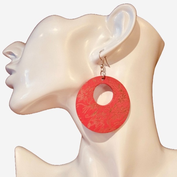 3/$15 - Pink Floral Engraved Wooden Hoop Earrings - Picture 1 of 6